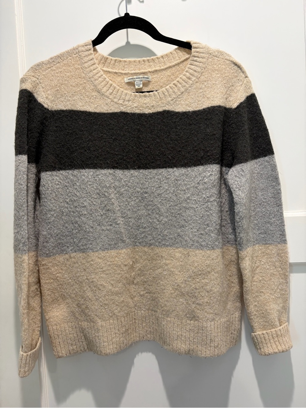 American Eagle Outfitters Men's Crewneck Sweater in Beige, Gray & Black